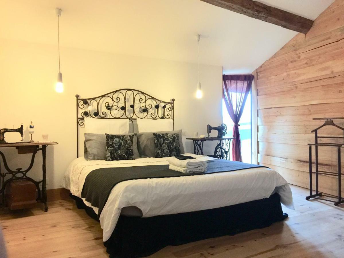 Апартаменты Magnificent Renovated Farmhouse - 10 Min A7 - Anneyron Экстерьер фото